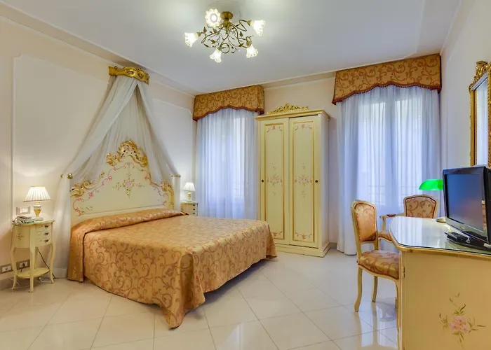 Hotel At Leonard Venise